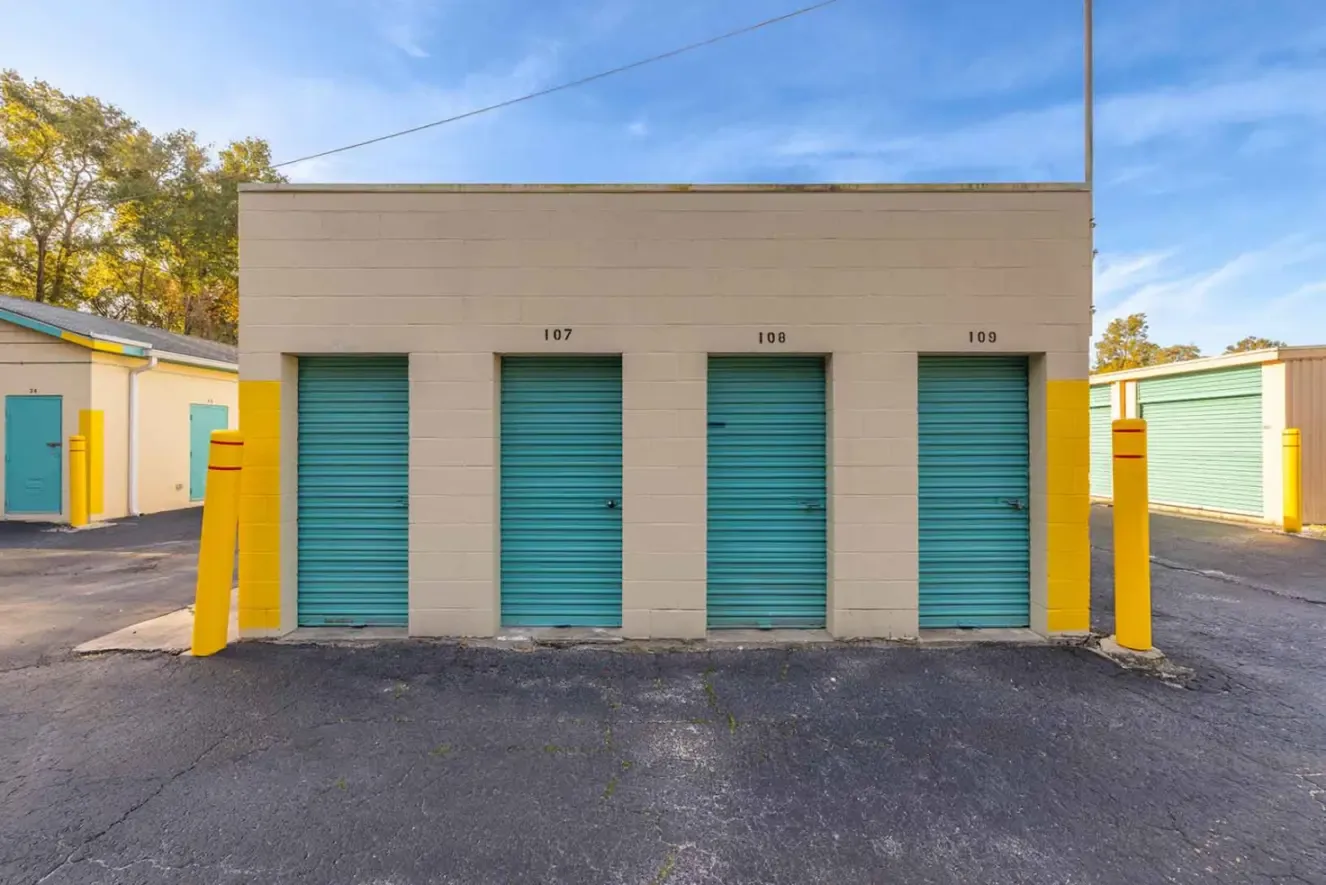 Drive up storage units