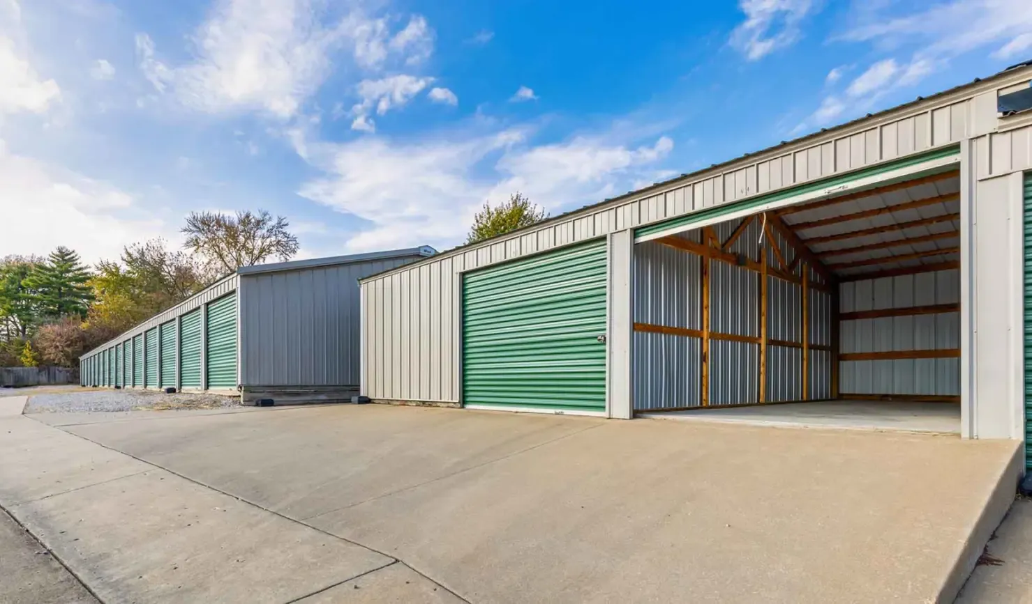 Drive up units at KO Self Storage