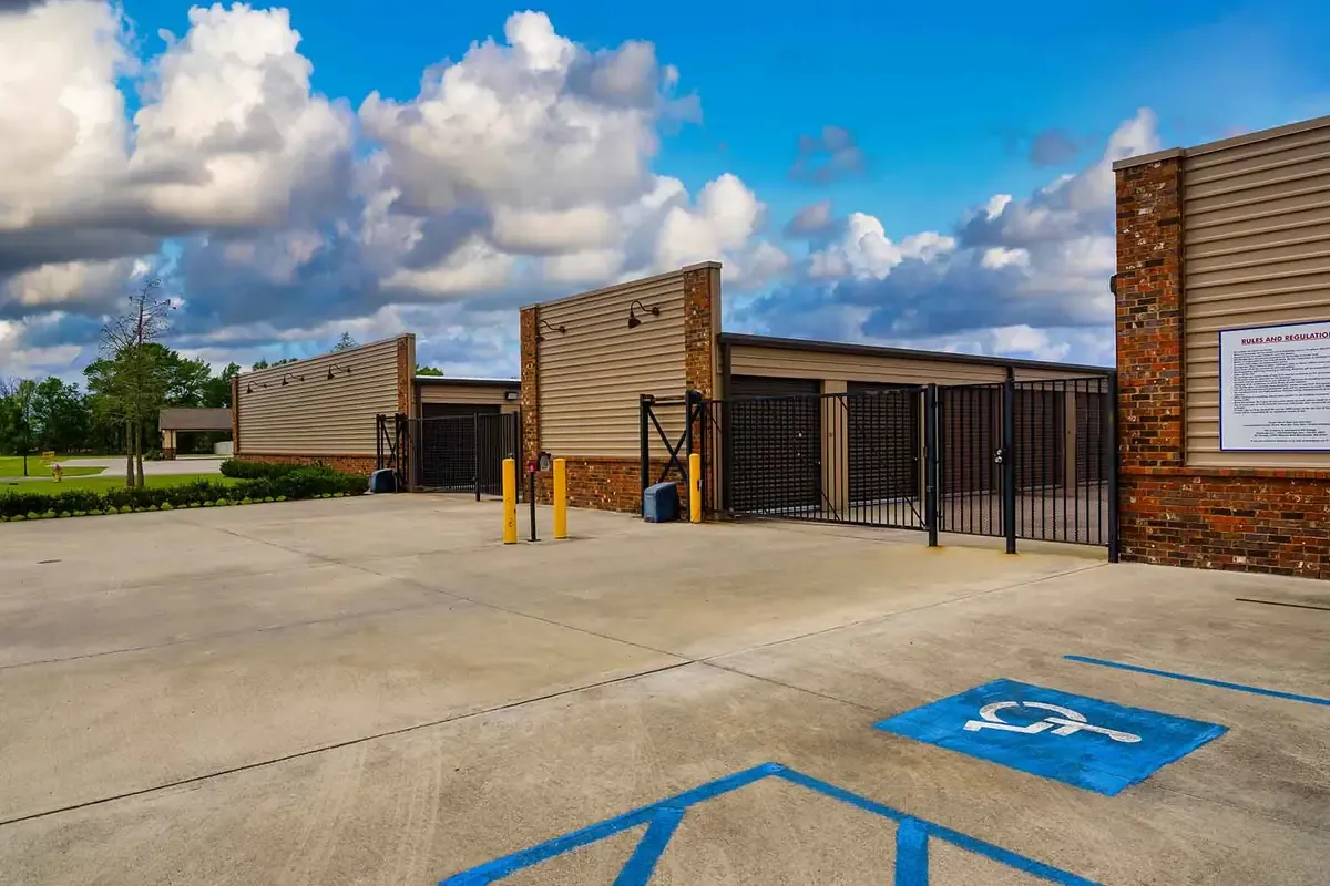 Security gate at KO Storage