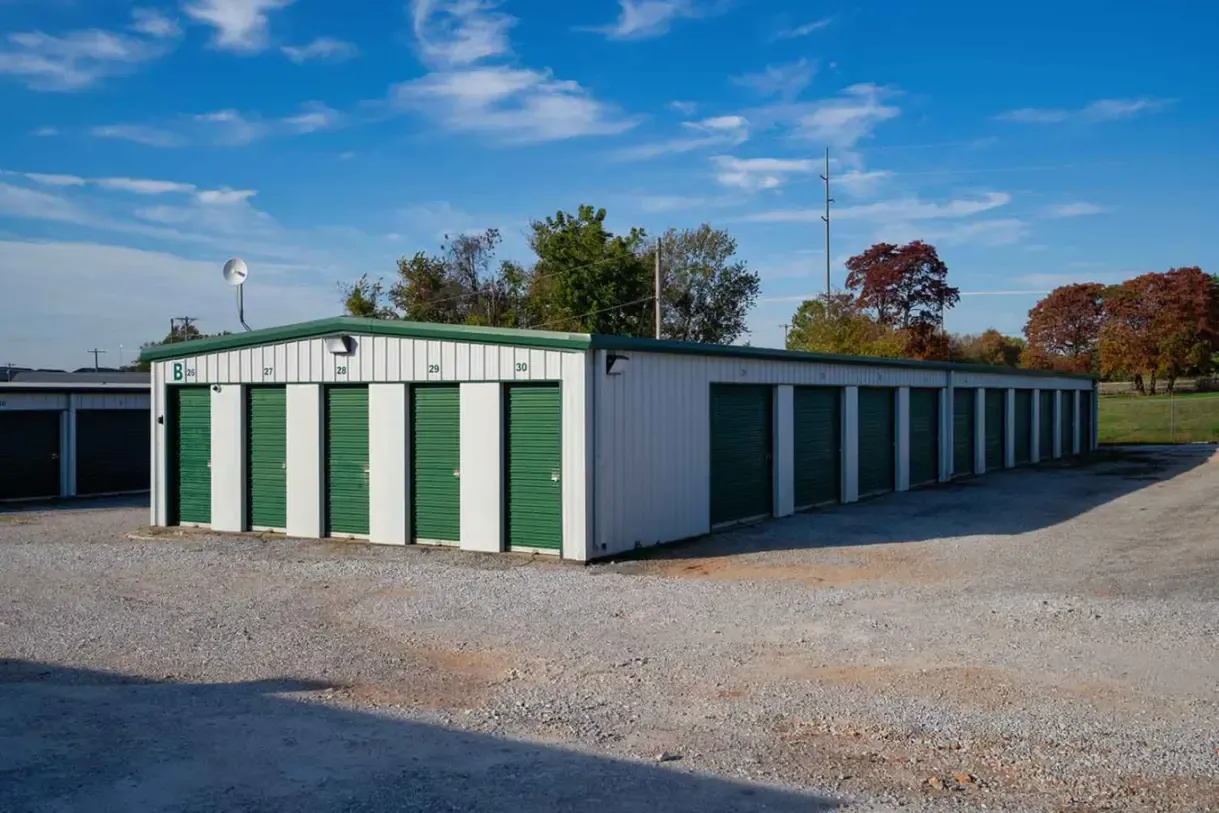 Drive up units at KO Storage