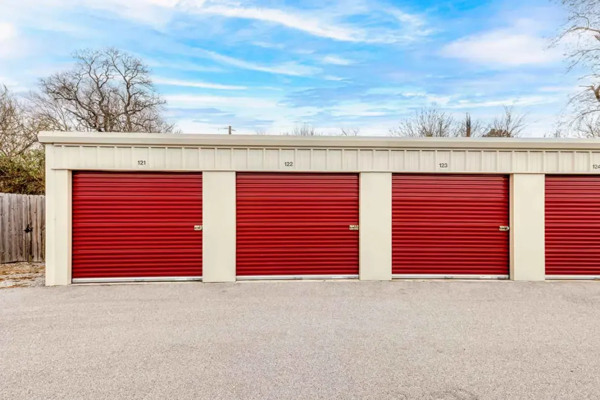 Drive up storage untis