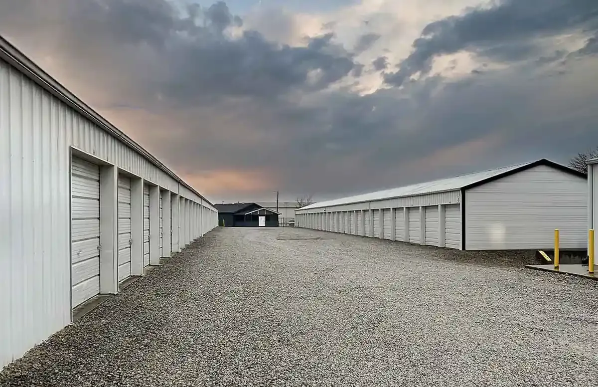 A wide aisle of storage units.
