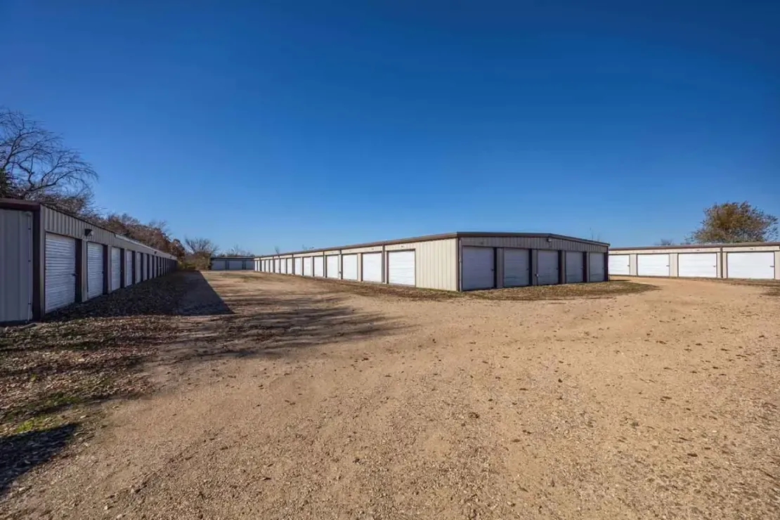 A storage unit building.